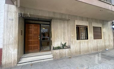 Venta departamento semipiso, 3 ambientes, Palermo Chico, 1° piso contrafrente