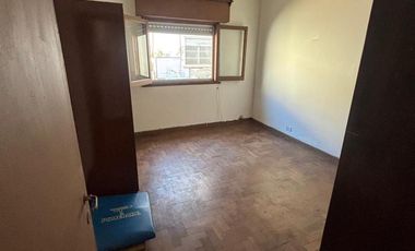 PH 3 ambientes en una planta. Martínez