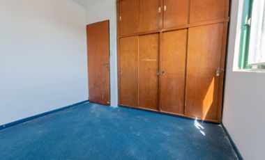 30 entre 500 y 501 M.B. Gonnet - Departamento de dos dormitorios en Venta