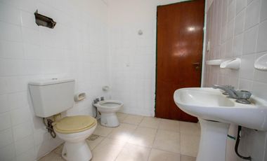 30 entre 500 y 501 M.B. Gonnet - Departamento de dos dormitorios en Venta