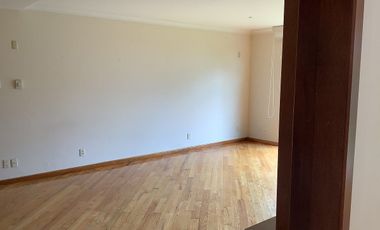 CASA 4 RECAMARAS - A CAMPO- LOMAS COUNTRY RENTA-VENTA
