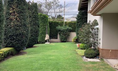 CASA 4 RECAMARAS - A CAMPO- LOMAS COUNTRY RENTA-VENTA