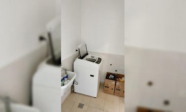 ALQUILER 1 AÑO: Casa 3 habitaciones, dep de servicio, pileta, lote interno en San Isidro Labrador