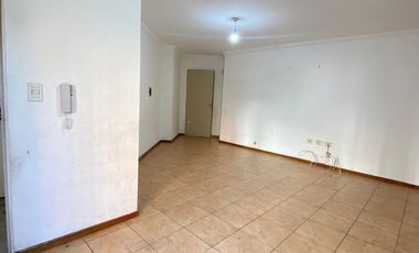 Departamento en  ALQUILER DE 1 DORMITORIO  A 50MTS DE UNC,  FRENTE CON BALCON