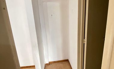Departamento en  ALQUILER DE 1 DORMITORIO  A 50MTS DE UNC,  FRENTE CON BALCON