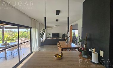 Venta - Casa en Barrio San Sebastián - Escobar