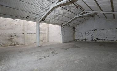 BODEGA EN RENTA EN EL CASCO DE SAN PEDRO