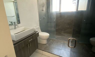 Hermoso y amplio departamento en venta con terraza privada y amenidades