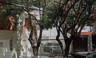 SE VENDE TERRENO EN LA DEL VALLE.