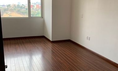 Excelente PH con terraza y muy bonita vista