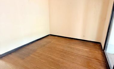 PH en alquiler con balcón y patio 3 amb. Sobre Hipólito Yrigoyen a 2 cuadra Santa Fe! Gran ubicacion