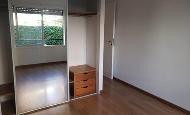 Departamento en  Alquiler de 3 ambientes con cochera de San Isidro