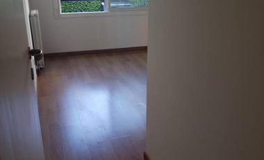 Departamento en  Alquiler de 3 ambientes con cochera de San Isidro