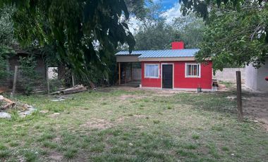 SE ALQUILA CASA PREFABRICADA A ESTRENAR EN COSQUIN 10 CUADRAS RUTA 38 REF: 2137