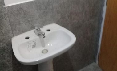 SE ALQUILA CASA PREFABRICADA A ESTRENAR EN COSQUIN 10 CUADRAS RUTA 38 REF: 2137