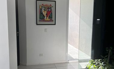 Casa en alquiler amoblado en Los Castaños, Nordelta