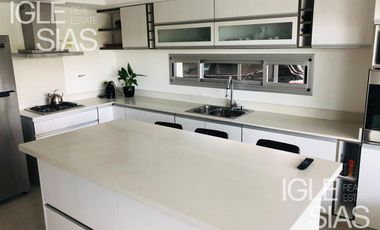 Casa en alquiler a la laguna en Santa Clara, Villanueva