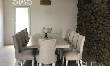 Casa en alquiler a la laguna en Santa Clara, Villanueva