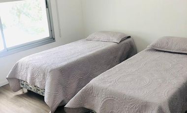 Casa en alquiler a la laguna en Santa Clara, Villanueva