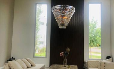 Casa en alquiler a la laguna en Santa Clara, Villanueva