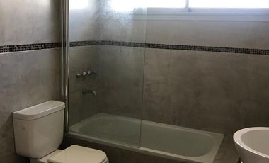 Casa en alquiler a la laguna en Santa Clara, Villanueva