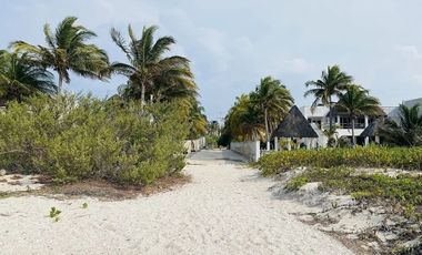 TERRENO EN LA PLAYA DE CHICXULUB PUERTO EN MERIDA YUCATAN
