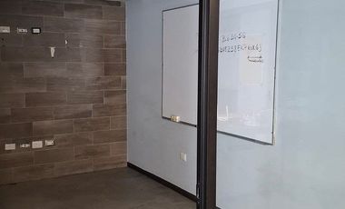 VENTA Local y Oficina en Edificio Corporativo