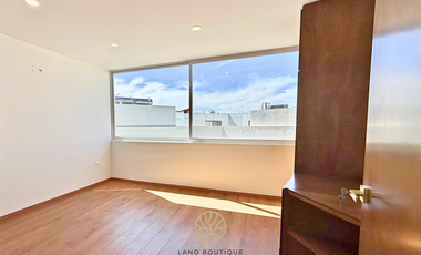 Casa en Venta Loretta 1