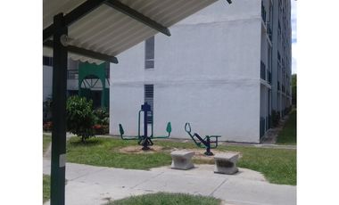 PERMUTO POR VEHICULO DE MENOR VALOR APTO CERCA AL ESTADIO DE GIRARDOT