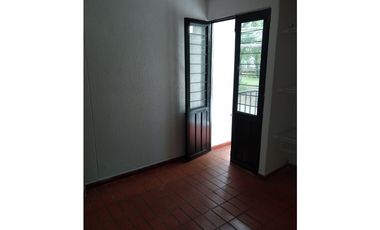 SE ARRIENDA BONITA CASA EN EL PORTAL DEL JAMUNDI