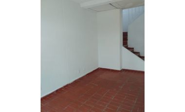 SE ARRIENDA BONITA CASA EN EL PORTAL DEL JAMUNDI