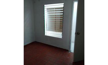 SE ARRIENDA BONITA CASA EN EL PORTAL DEL JAMUNDI
