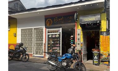 OJO ¡ INVERSIONISTAS VENTA Cs 3 LOCALES RENTANDO CENTRO VILLAVICENCIO