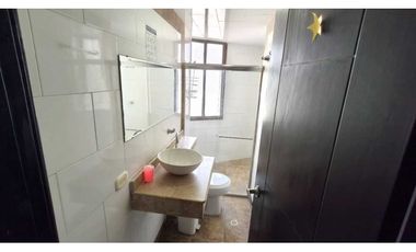 Apartamento central a una cuadra del mar de Rodadero Santa Marta - 005