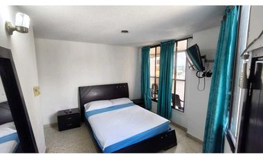 Apartamento central a una cuadra del mar de Rodadero Santa Marta - 005