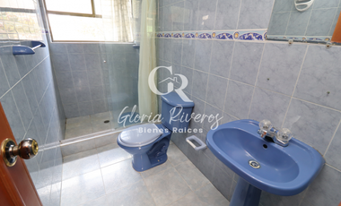 Renta Casa Campestre en Cota, Cundinamarca con 8 Habitaciones