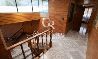 Renta Casa Campestre en Cota, Cundinamarca con 8 Habitaciones