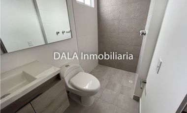 SE VENDE CASA EN EL CONJUNTO NATURA COTA