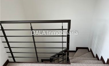 SE VENDE CASA EN EL CONJUNTO NATURA COTA