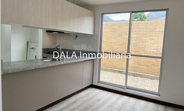 SE VENDE CASA EN EL CONJUNTO NATURA COTA