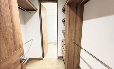 Se vende apartaestudio en poblado ciudad del rio