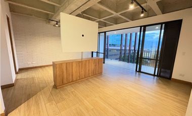 Se vende apartaestudio en poblado ciudad del rio