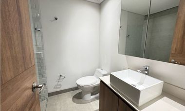 Se vende apartaestudio en poblado ciudad del rio