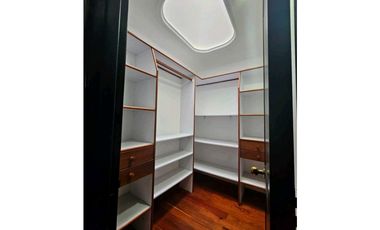 Venta Casa El Tesoro Poblado Medellín