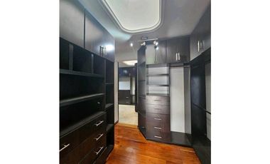 Venta Casa El Tesoro Poblado Medellín