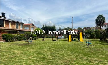 SE VENDE CASA SECTOR CANELON EN CAJICA