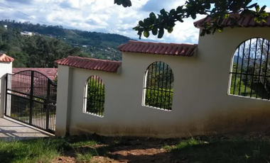 SILVANIA FINCA EN VENTA 3600M2