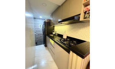 SE ARRIENDA HERMOSO Y AMPLIO APTO EN SAN FRANCISCO EDIFICIO ROSALES