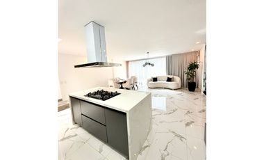 Casa en Arriendo Amoblada en Envigado