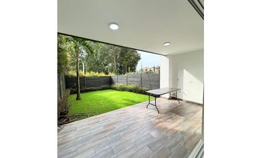 Casa en Arriendo Amoblada en Envigado